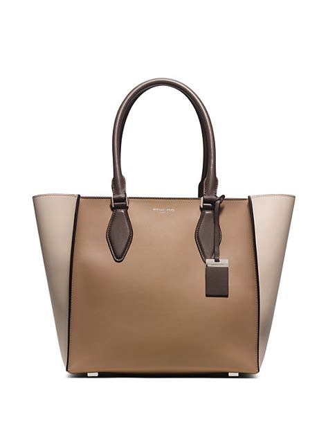 michael kors gracie large tote|Gracie Large Color.